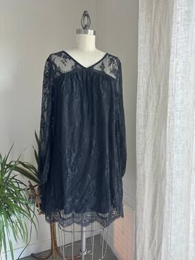 Women's Small Dress Black Lace Long Sleeve Mini Dress